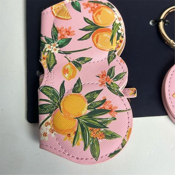 French Connection St. Tropez Pink Sunglasses & Hat Holder Set - Picture 3 of 15